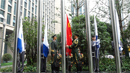 中国尊龙集团